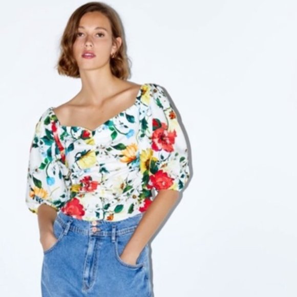 Zara Floral Off the Shoulder Top - Picture 2 of 3